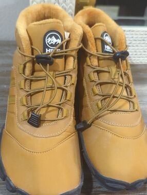Men's Tan Outdoor Hiking Boots